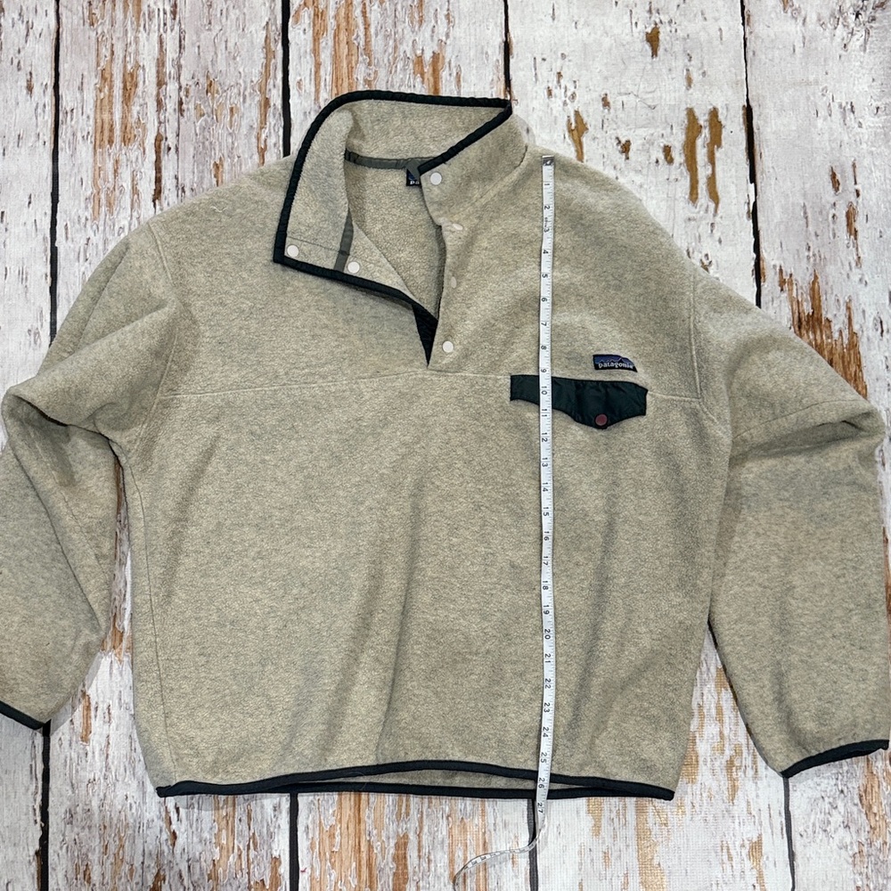 Patagonia Men's Tan Zip-Up Sweater with Black Accents
